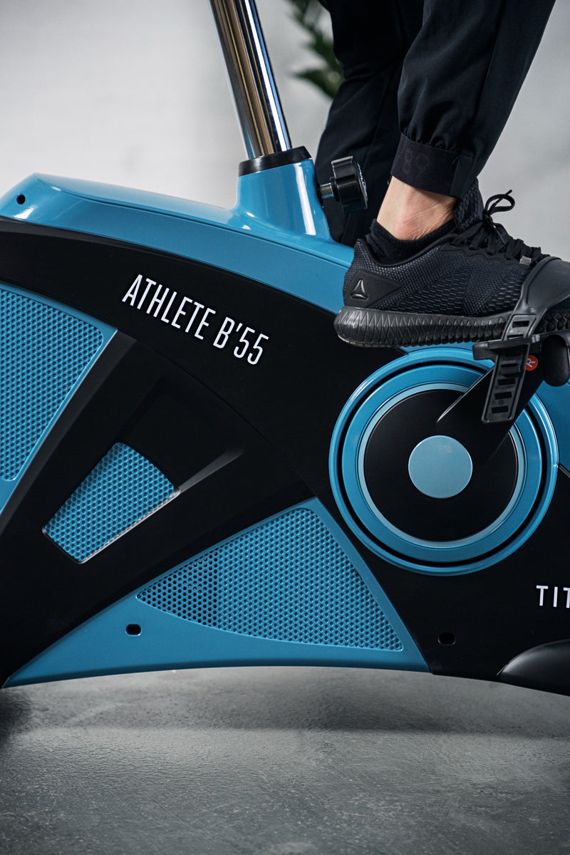 Indlæs billede i Gallery Viewer, TITAN LIFE Bike Athlete B55
